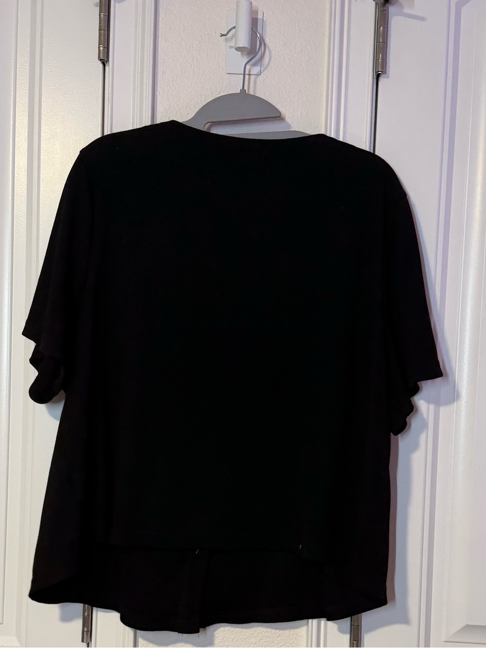 Black Button-Front V-Neck Women’s cover up - Picture 2 of 3